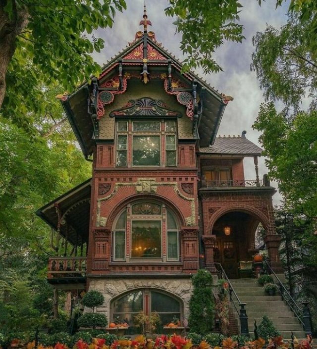 Старинные дома Америки, поражающие своей красотой (15 фото)