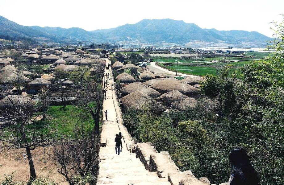 Корейская деревня, где люди живут так же, как 200 лет назад (6 фото)