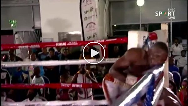 Южноафриканский боксер Симисо Бутелези потерпел поражение в бою с тенью
