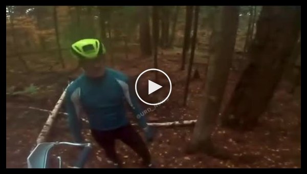 Вспыльчивый велосипедист и любитель эндуро чуть не подрались в лесу (мат)