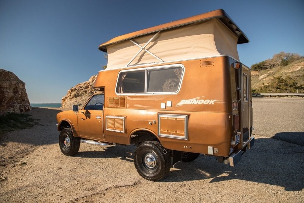 Cars you haven't heard of - Toyota Chinook motorhome (16 photos ...