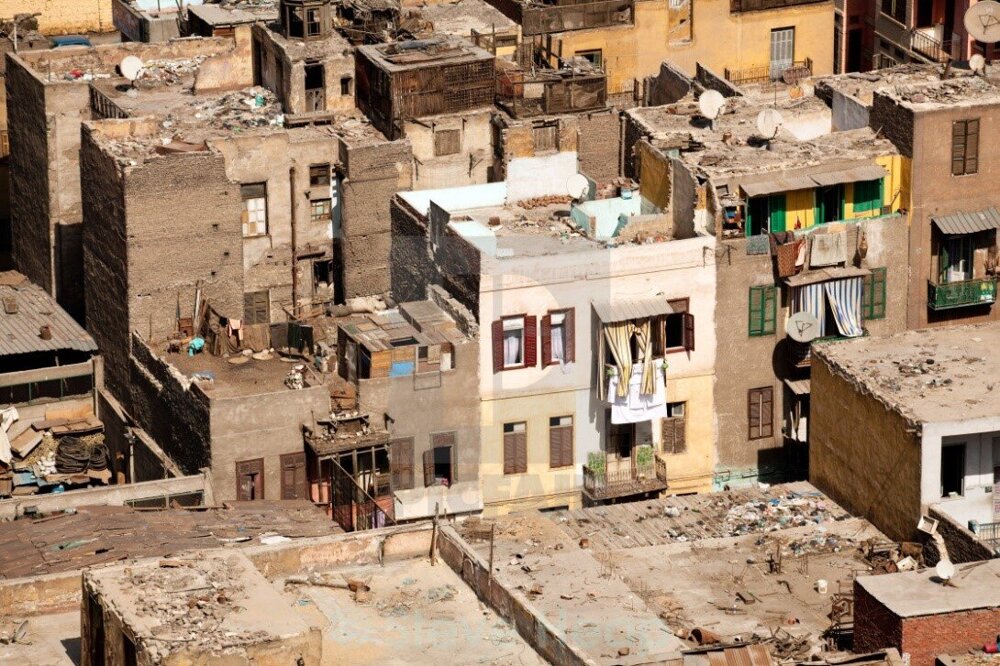 В Египте обрушился 13-этажный дом, появились фото: под завалами много людей - СМИ