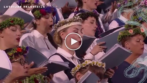 Anthem of Ukraine at the Latvian song and dance festival this year