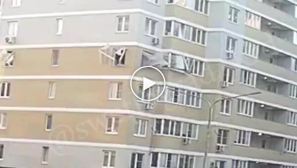 Самогонщик устроил взрыв в многоэтажке в России