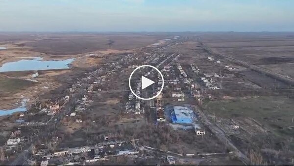 Уничтоженное оккупантами село Первомайское вблизи Донецка
