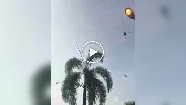 В Малайзии два военных вертолета столкнулись в воздухе