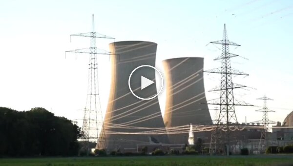 Cooling towers of a nuclear power plant were demolished in Germany (2  photos + 1 video)  Nevsedoma